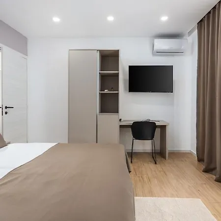 فيلة Villa-naos-backup Sveti Petar u Sumi